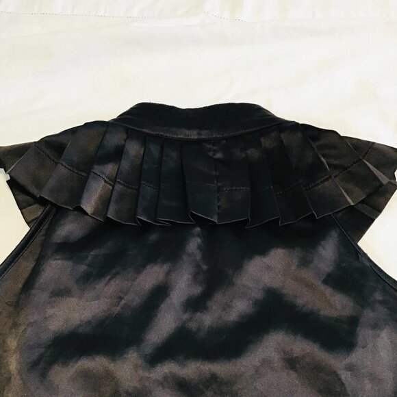 Miarte Satin Ruffle Front Sleeveless Top Size S - Picture 5 of 6